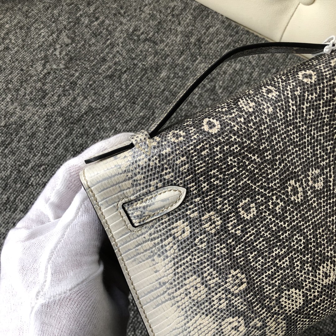 에르메스 미니 켈리백22 히말라야 은장 리자드 가죽